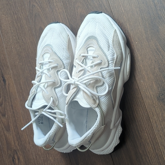 Adidas Originals Ozweego Sneakers - Picture 6 of 15